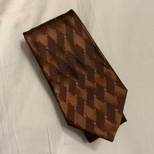 Brown tie